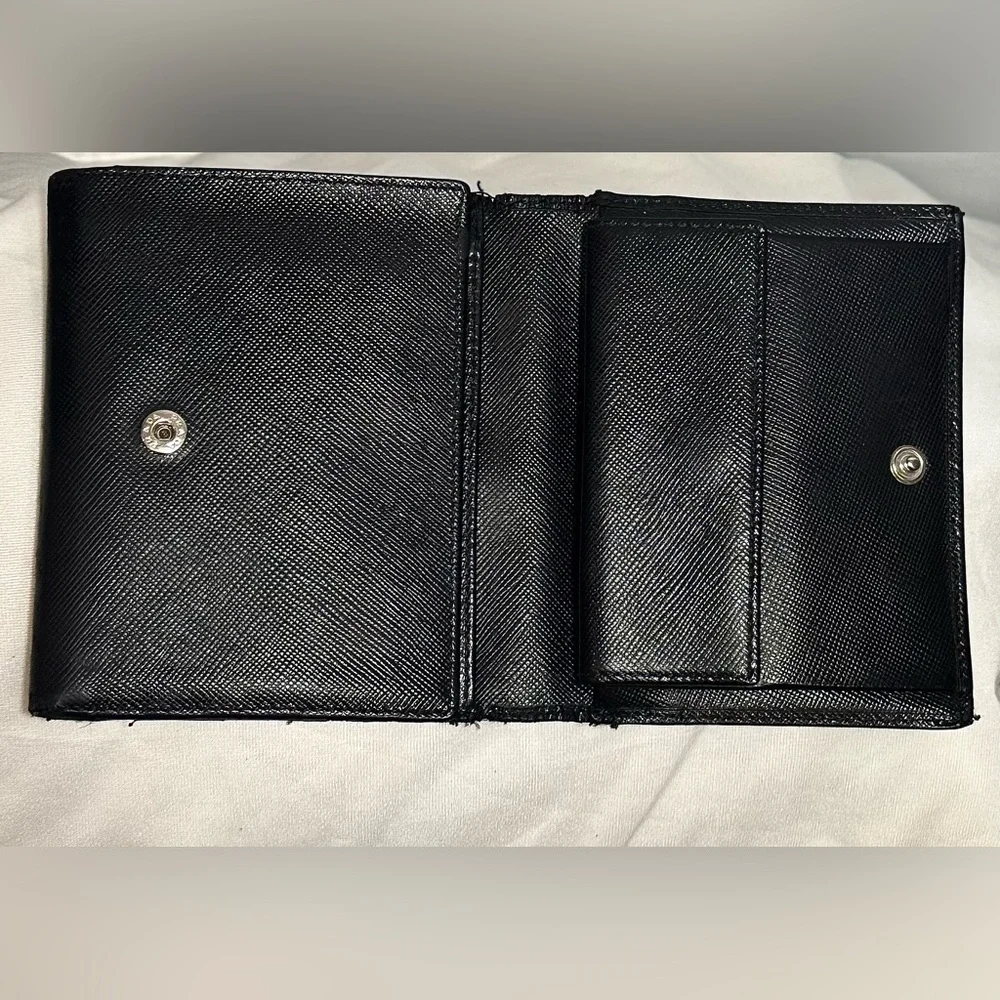 MENS PRADA TRI FOLD WALLET - Picture 5 of 16